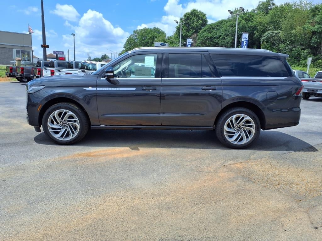 2025 Lincoln Navigator Reserve-L