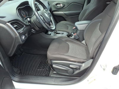 2020 Jeep Cherokee Latitude