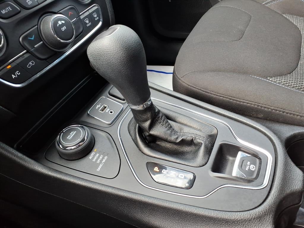 2020 Jeep Cherokee Latitude