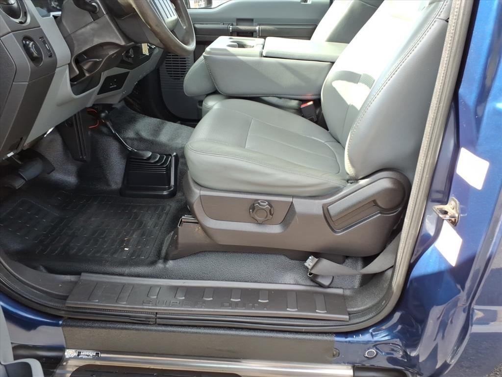 2011 Ford F-550 Chassis Cab Base