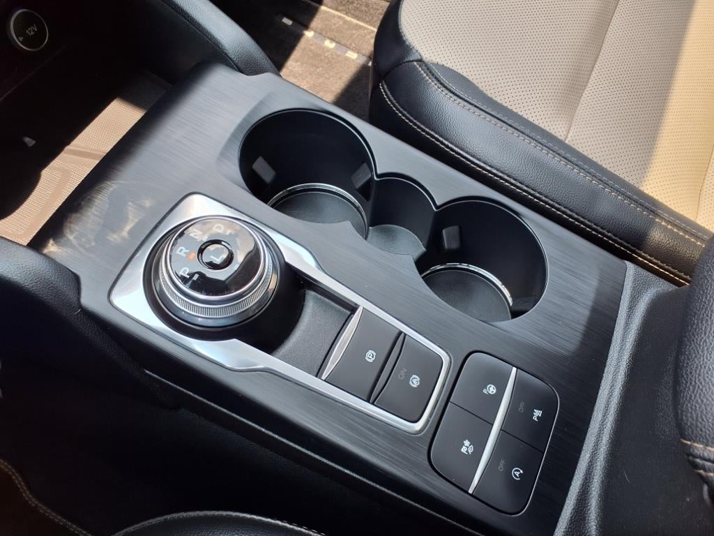 2021 Ford Escape Titanium