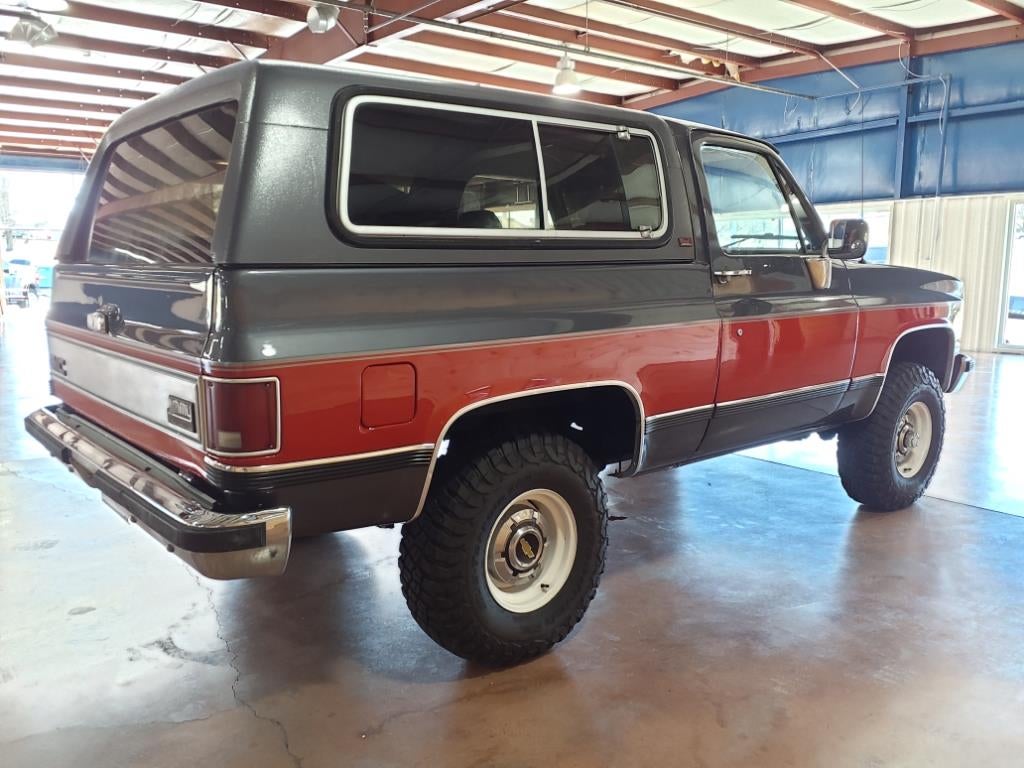 1990 GMC Jimmy Base