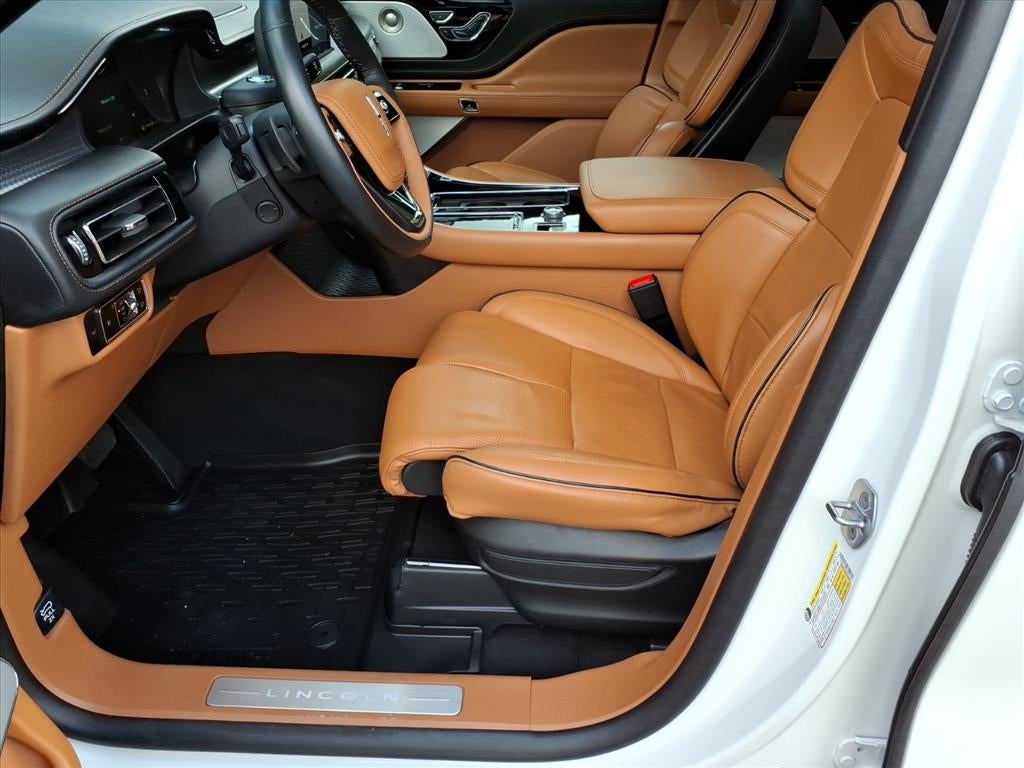 2023 Lincoln Aviator Black Label