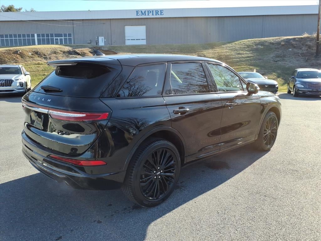 2024 Lincoln Corsair Premiere