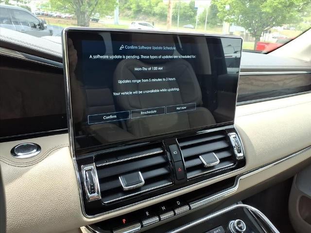 2023 Lincoln Navigator L Reserve