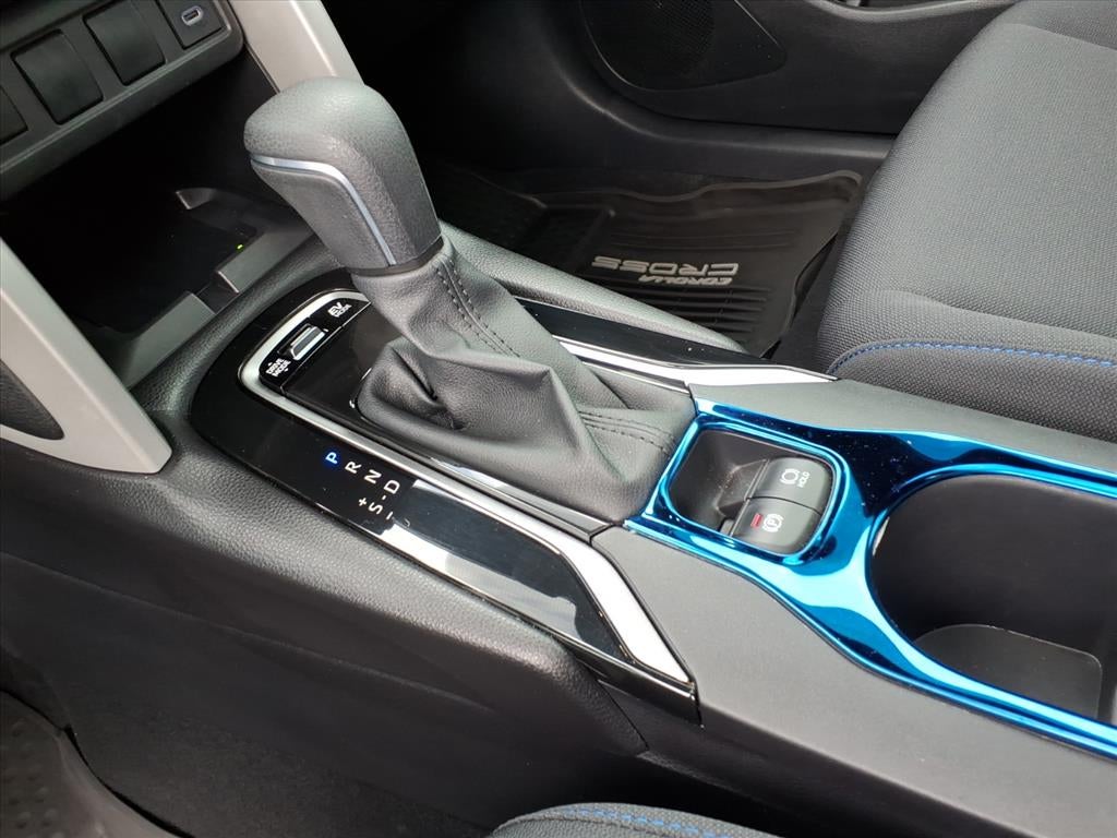 2025 Toyota Corolla Cross Hybrid SE
