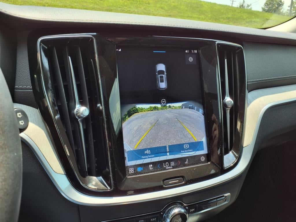 2023 Volvo V60 Cross Country B5 Ultimate