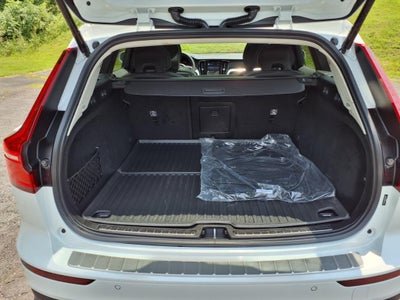 2023 Volvo V60 Cross Country B5 Ultimate