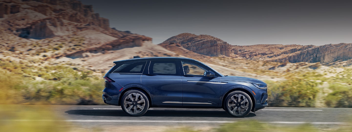 A 2024 Lincoln Nautilus® SUV is being driven in a desert setting. | Empire Lincoln in Abingdon VA