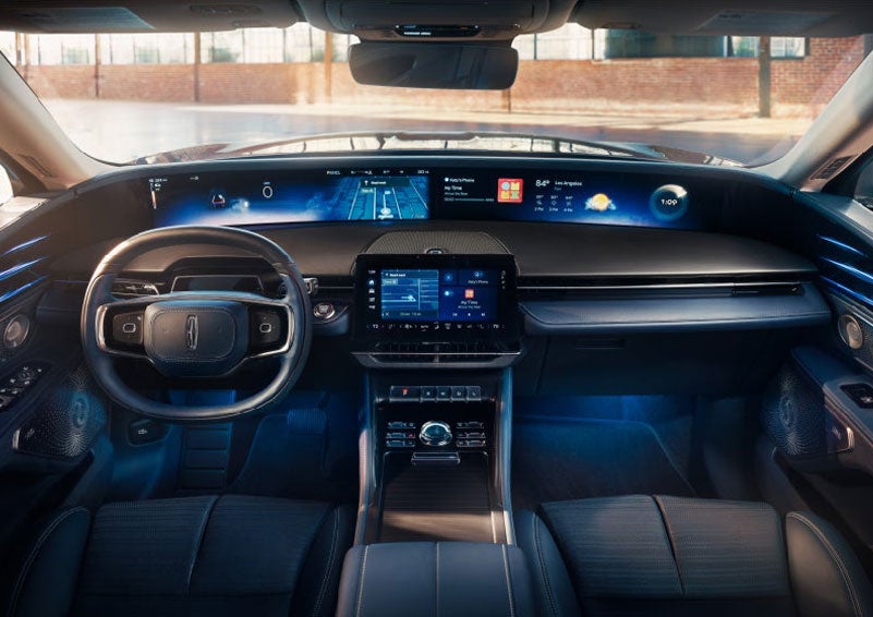 The panoramic display is shown in a 2025 Lincoln Nautilus® SUV. | Empire Lincoln in Abingdon VA